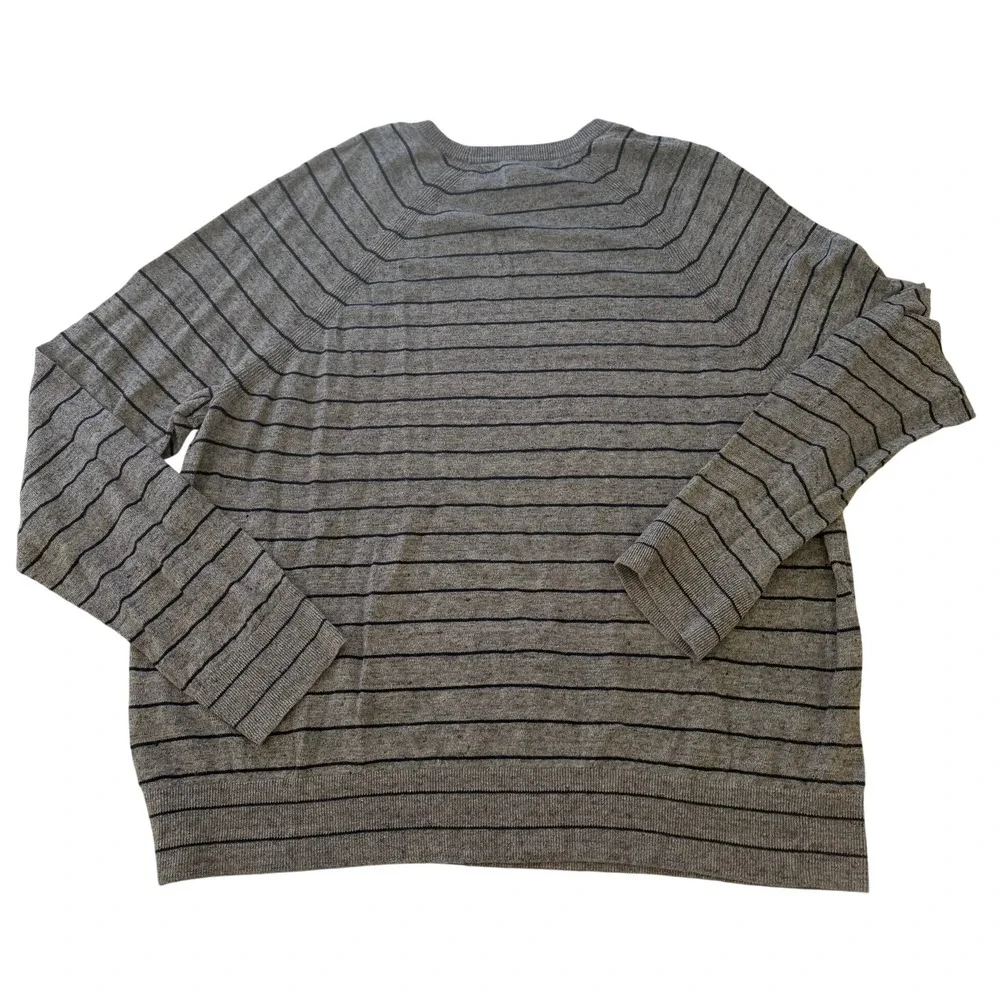 Banana Republic Mens XL‎ 100% Italian Linen Gray Striped Long Sleeve Sweater